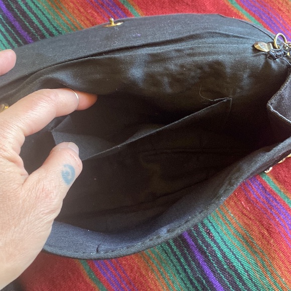 VTG Waldorf Black Fabric Tapestry Shoulder Bag Clutch Purse. Brass Hardware. - Picture 4 of 9